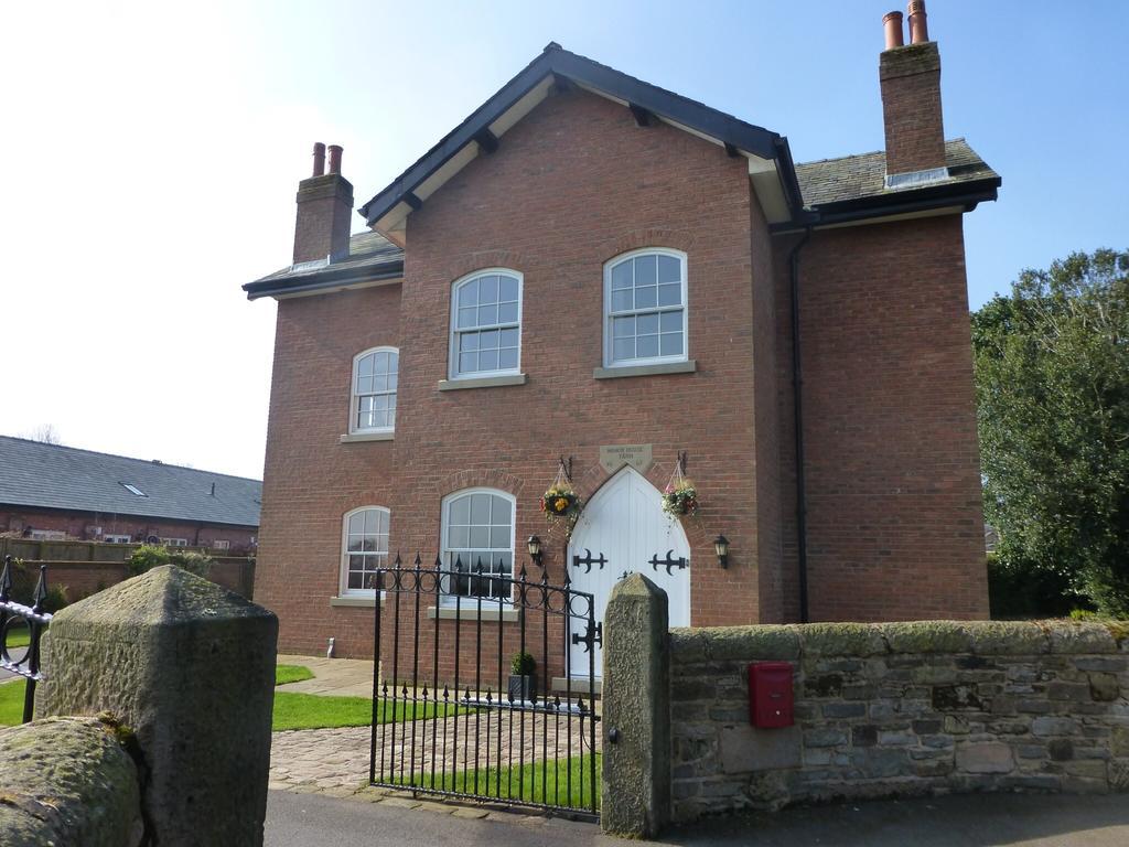 Manor House Farm Bed & Breakfast Rufford Exterior photo