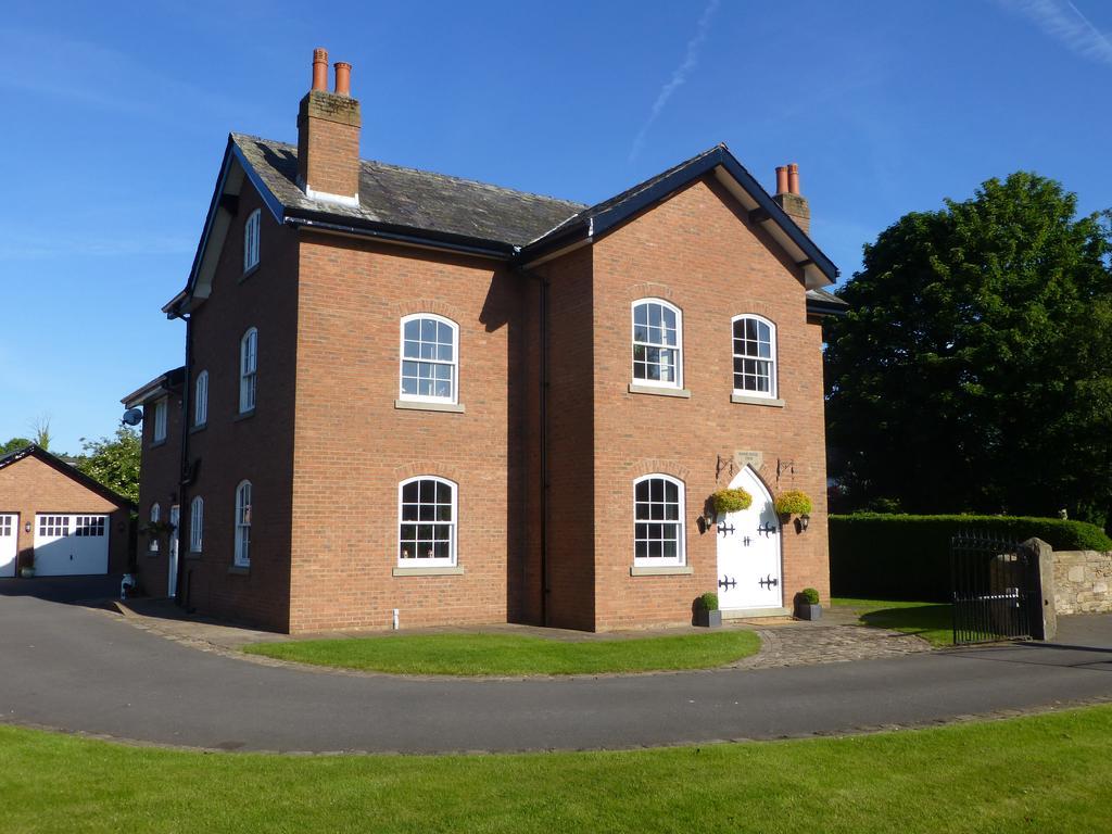 Manor House Farm Bed & Breakfast Rufford Exterior photo